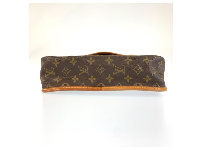 Louis Vuitton Monogram Gibeciere MM Shoulder Bag - view 10