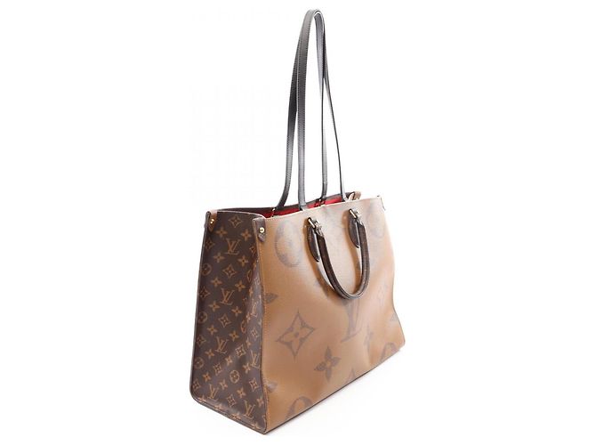 Sac à épaule 2-Way Louis Vuitton OnTheGo GM Monogram Giant/Reverse - vue 2