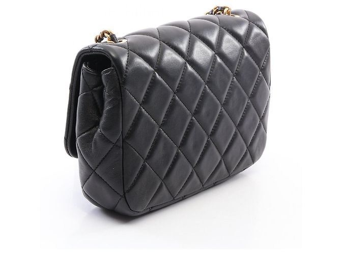 Borsa a tracolla Chanel Matelassé con perle finte - vista 2
