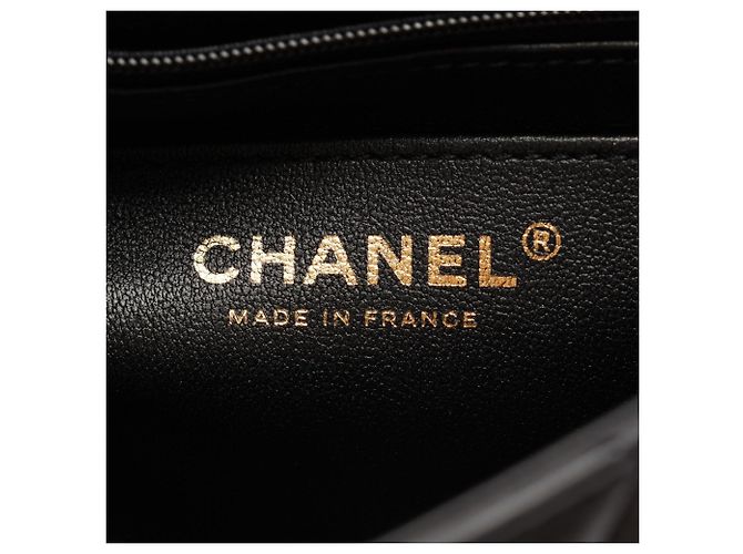 Borsa a tracolla Chanel Matelassé con perle finte - vista 4
