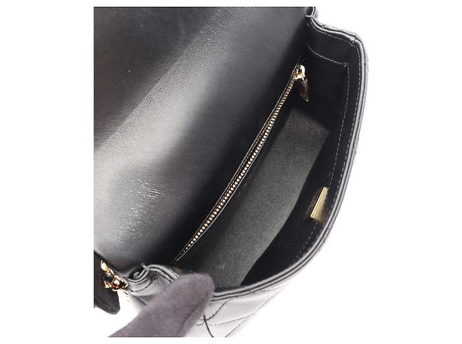 Chanel Matelassé Schultertasche mit oberem Griff - Ansicht 3