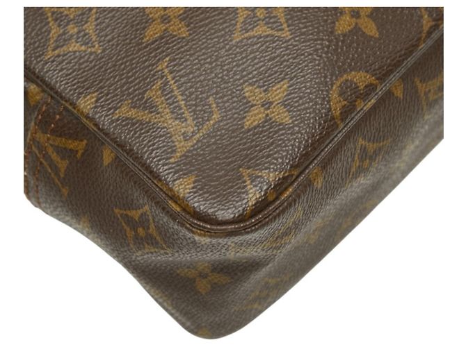Louis Vuitton Monogram Trousse Toilette 28 Clutch Bag - vista 5