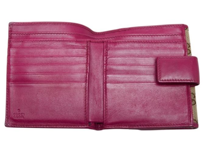 Cartera bi-fold Gucci GG Canvas con placa de metal - vista 8