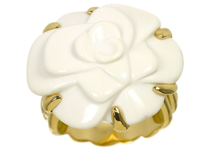 Anillo Chanel Camélia en oro amarillo - vista 2