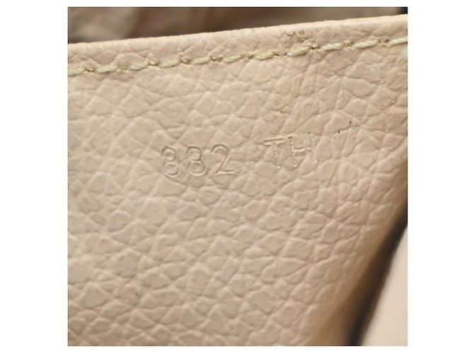 Louis Vuitton Trousse Toiletry Monogram Canvas 23 - vue 7