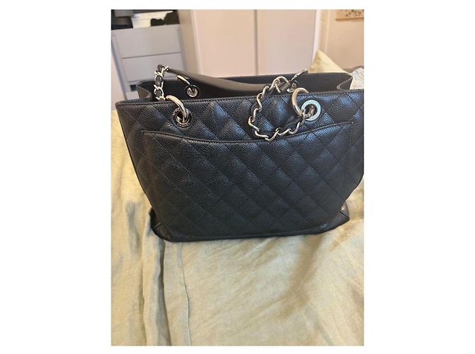 Borsa Shopping Chanel in pelle martellata nera - vista 5
