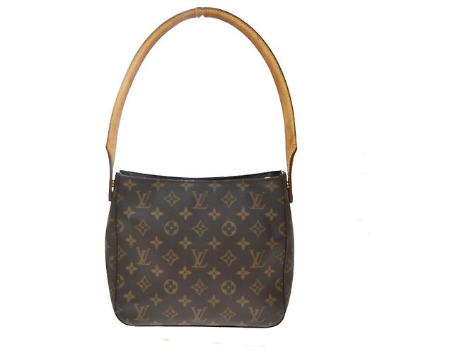 Louis Vuitton Looping Monogram Canvas MM - view 2