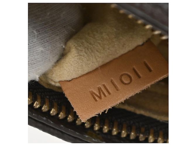 Louis Vuitton Looping Monogram Canvas MM - view 7