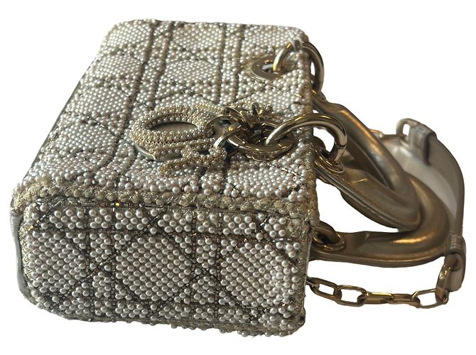Christian Dior Lady D-Joy Cannage con Perle in Pelle Micro - vista 4