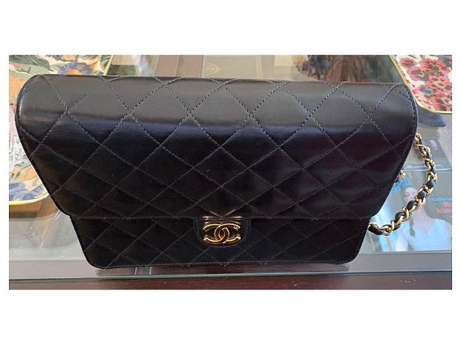 Timeless Chanel Classic Flap Bag Schwarz Lammleder - Ansicht 10