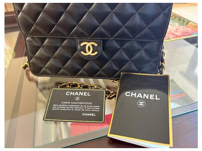Timeless Chanel Classic Flap Bag Schwarz Lammleder - Ansicht 3