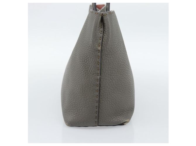 Fendi Selleria Carla Leather Medium - view 4