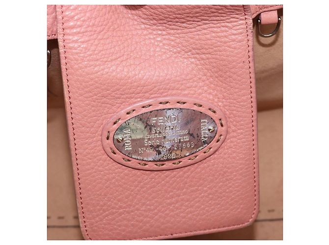 Fendi Selleria Carla Leather Medium - view 6