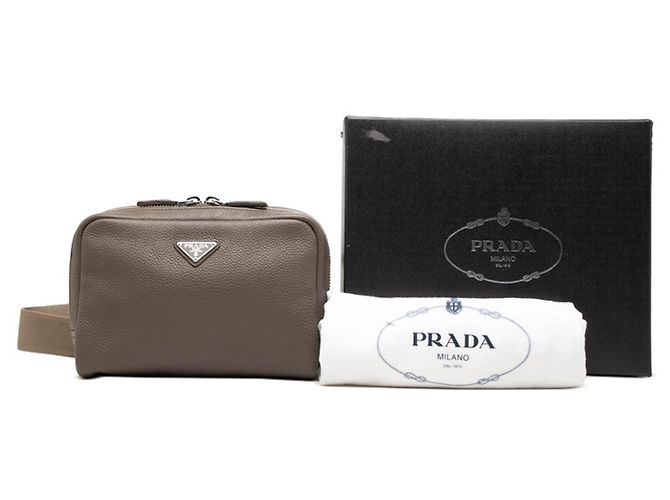 Bolsa de ombro Prada em couro bege - vista 6