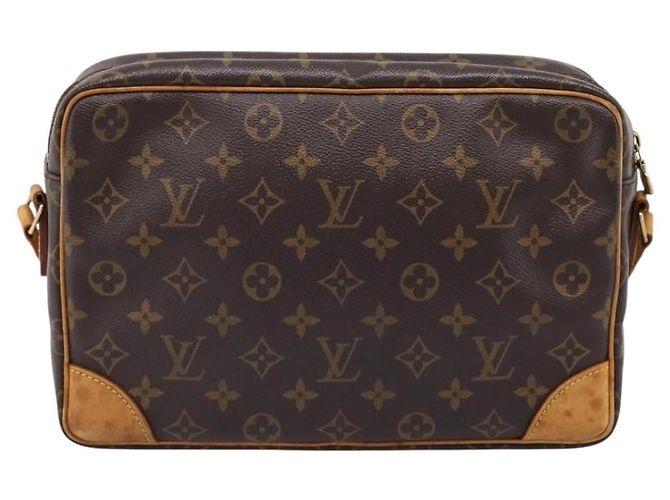 Louis Vuitton Trocadero Monogram Canvas 30 - vista 2