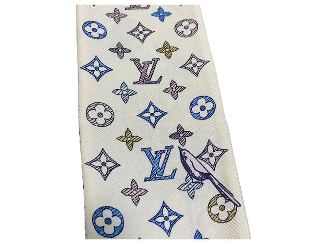 Foulard Louis Vuitton Bandeau Up and Away - vista 8