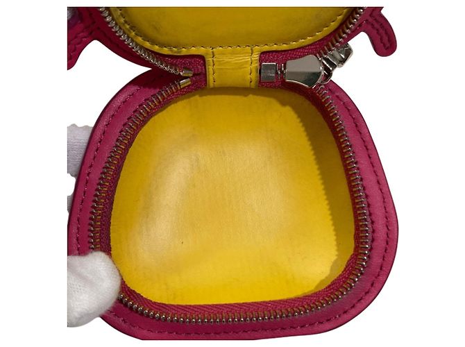 Breloque de sac à main rose Louis Vuitton - vue 9