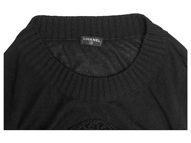 Chanel Pullover aus Woll-Kaschmir-Mischung in Schwarz mit 3D-Kamelie Größe US S - Ansicht 6