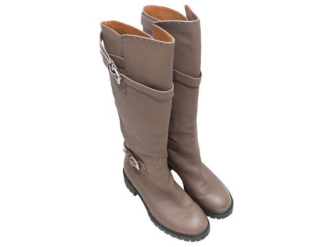 Botas altas con hebilla Fendi Taupe Talla 39 - vista 4