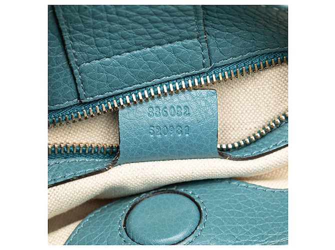 Bolsa Gucci Small Bamboo Shopper em couro de bezerro azul - vista 6