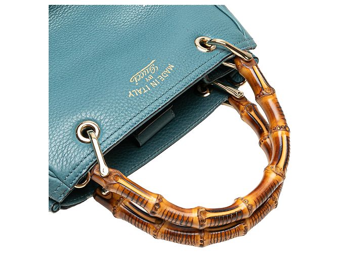Bolsa Gucci Small Bamboo Shopper em couro de bezerro azul - vista 9