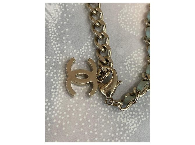 Chanel Lederhalskette mit Schloss und Logo Anhänger Grün - Ansicht 6
