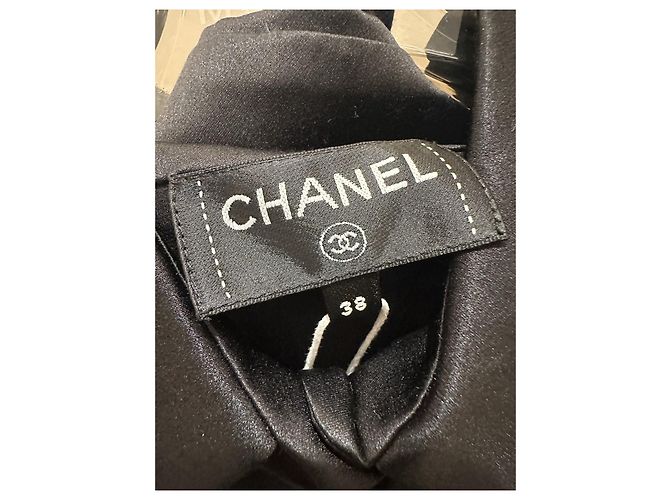 Chanel Ärmelloses Spitzenkleid mit Perlen Schwarz - Ansicht 3