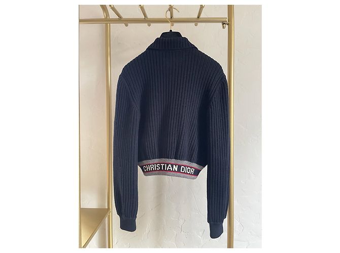 Dior Cardigan aus schwarzem Kaschmir mit Logo-Besatz - Ansicht 2
