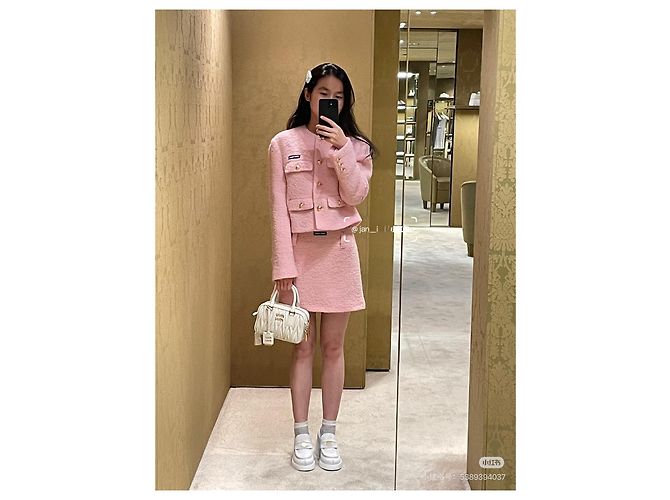 Giacca in tweed di lana rosa Miu Miu - vista 7