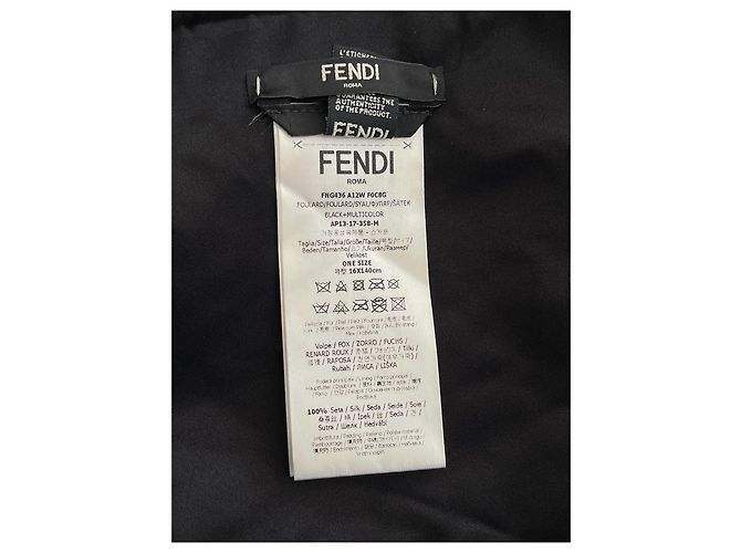 Sciarpa Fendi in pelliccia di volpe nera - vista 4