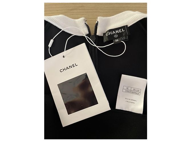 Camiseta de tirantes de encaje Chanel 24C Negra - vista 3