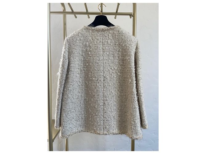 Chaqueta Chanel Egypt Collection de Tweed Blanca y Dorada - vista 2