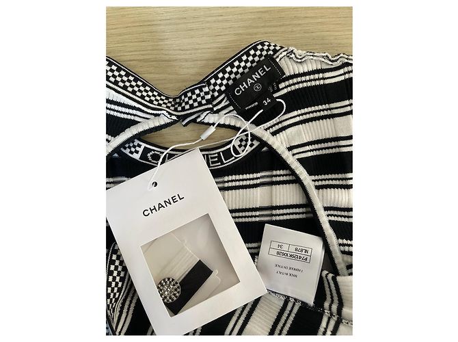 CHANEL 23C Top in seta multicolore a righe bianche e nere - vista 3