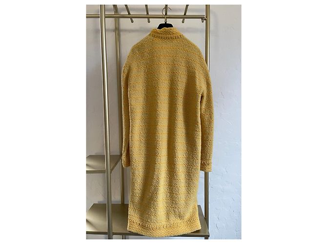 Gucci Langer gelber Wollstrickjacke mit Schleifendetail - Ansicht 2