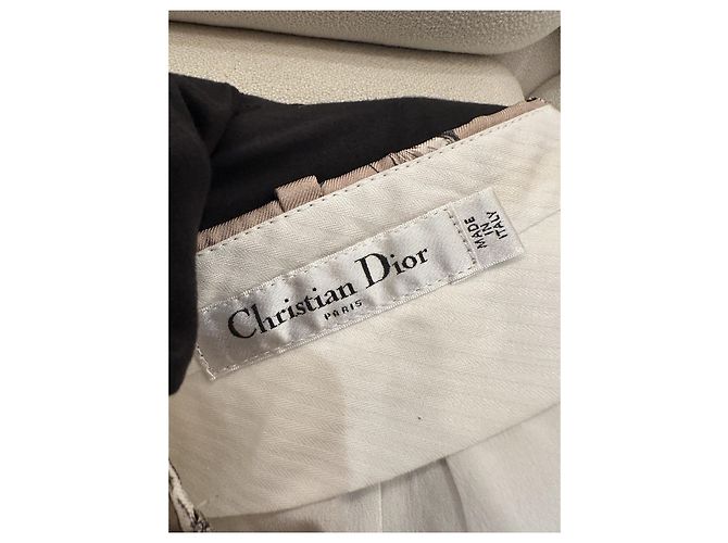 Pantaloncini Dior Khaki in Cotone con Ricami Floreali - vista 3