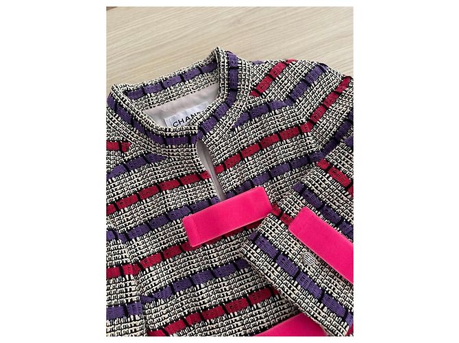 Chanel Ecru Tweed Jacket Size 36 - view 5