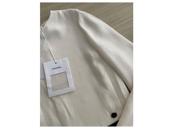 Chanel Color-Block Kleid aus Wolle Schwarz Weiß - Ansicht 4