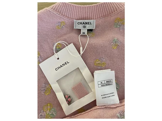 CHANEL 24P Rosa bestickter Cashmere Cardigan - Ansicht 3
