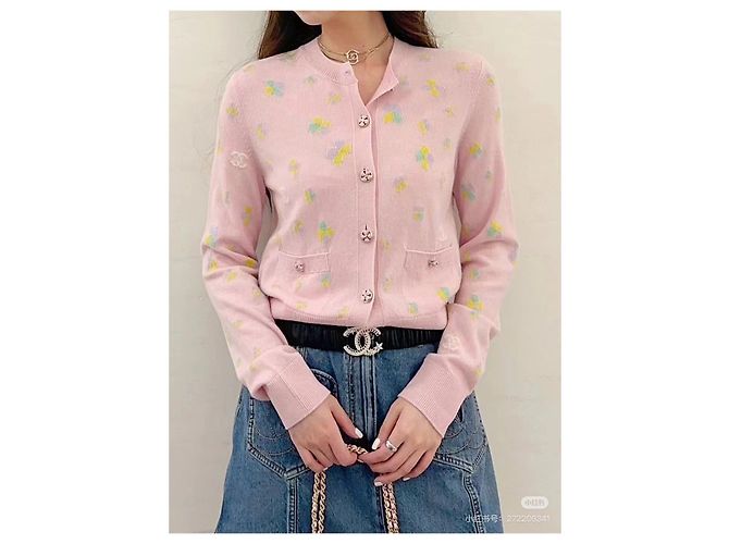 CHANEL 24P Rosa bestickter Cashmere Cardigan - Ansicht 7
