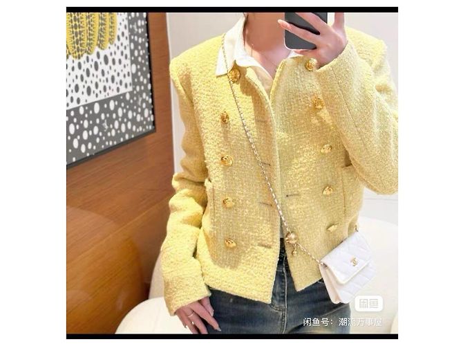 Chaqueta de tweed amarilla Céline con botones dorados - vista 5