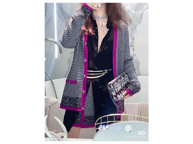 Chanel 21K Strickjacke aus Wolle Grau Violett - Ansicht 7