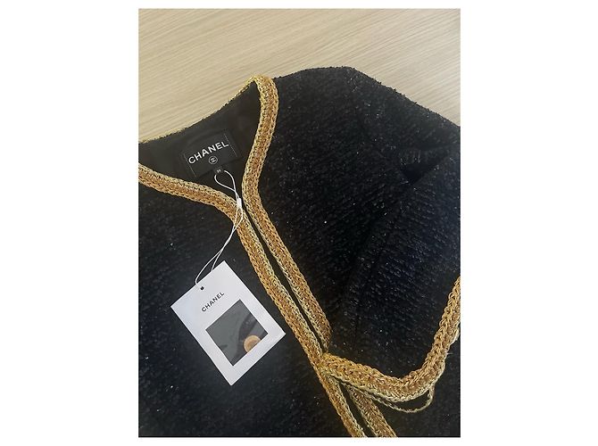 Giacca Chanel 22S con Paillettes Nera e Oro - vista 4