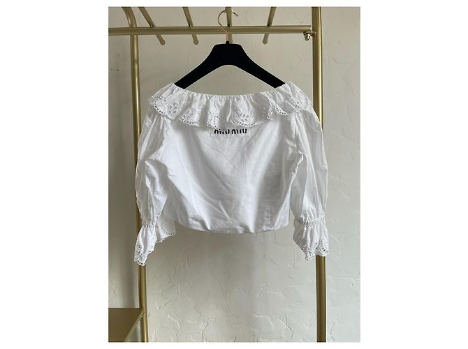 Blusa Miu Miu de renda branca com laço - vista 2