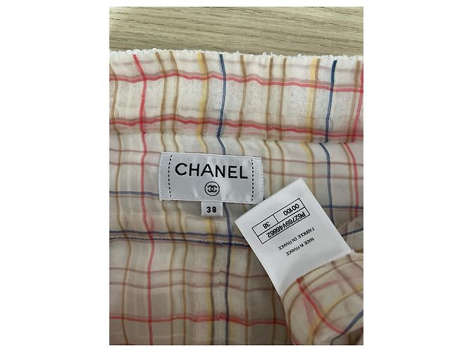Falda Chanel 20C Blanca con Bordados y Lentejuelas - vista 3
