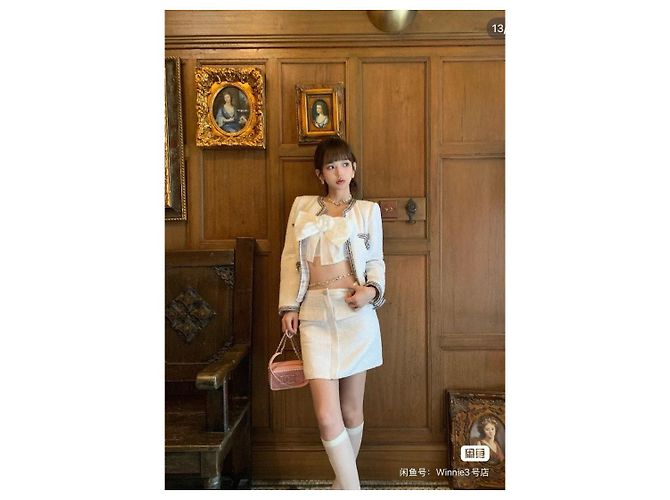 Falda Chanel 20C Blanca con Bordados y Lentejuelas - vista 6