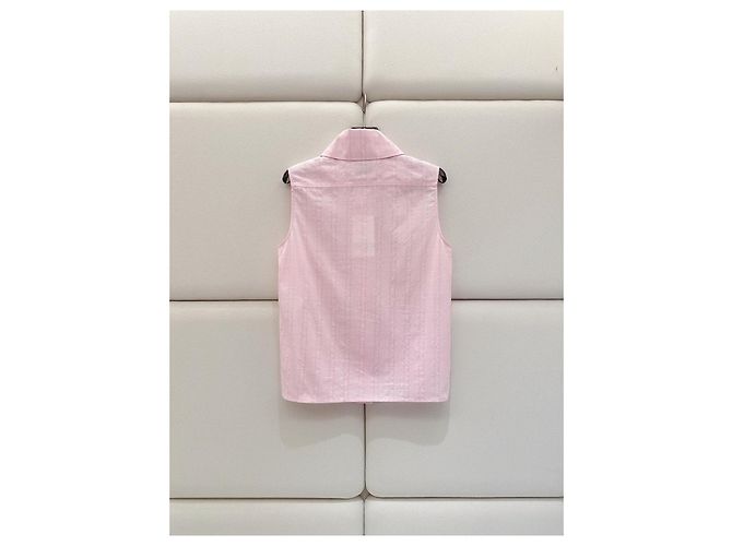 Chanel Pink Silk Sleeveless Collared Top - view 2