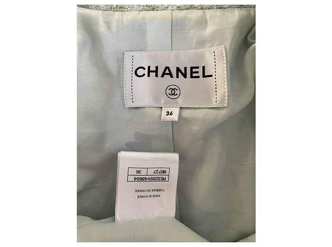 Giacca Chanel 20P in tweed verde - vista 3