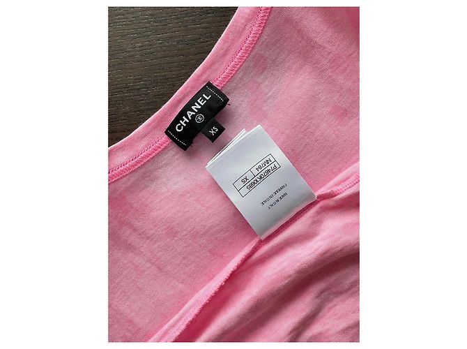 T-shirt Chanel 23P in cotone rosa con logo - vista 3