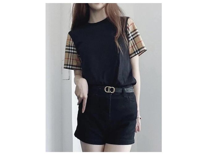 Burberry Schwarzes Oberteil aus Wolle mit Plaid Patchwork - Ansicht 9