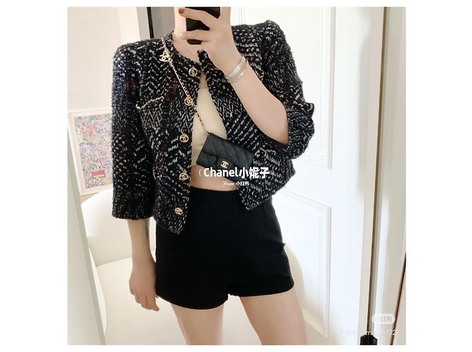 Chanel 23B Jacke aus mehrfarbigem schwarzem Tweed - Ansicht 6
